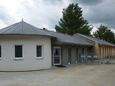 Motel דצ'יצה מראה חיצוני תמונה